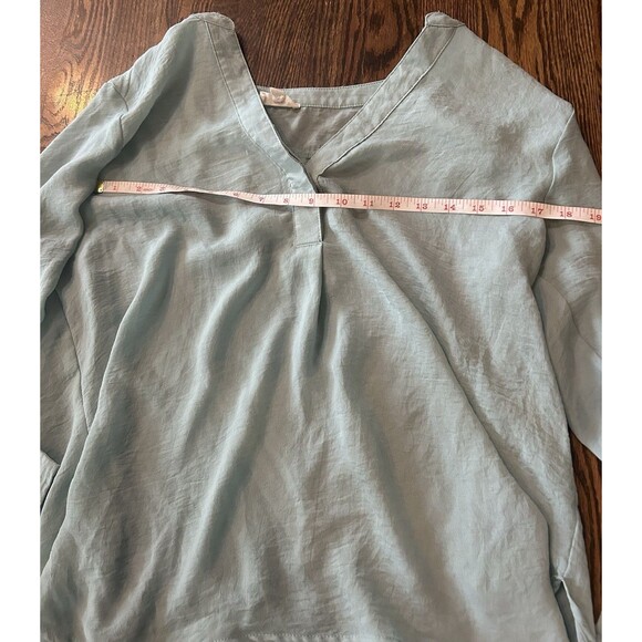 Entro Women’s 100% Lightweight‎ Mint Green Long Sleeve V-Neck Blouse Size Medium - Picture 4 of 6